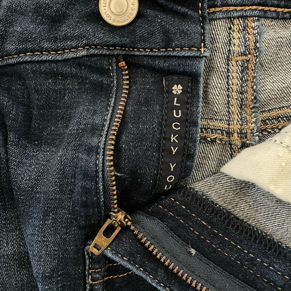 Lucky Brand The Bermuda Shorts Raw Hem Size 6/28 - Picture 6 of 10